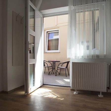 Rooms Lidija Загреб Экстерьер фото